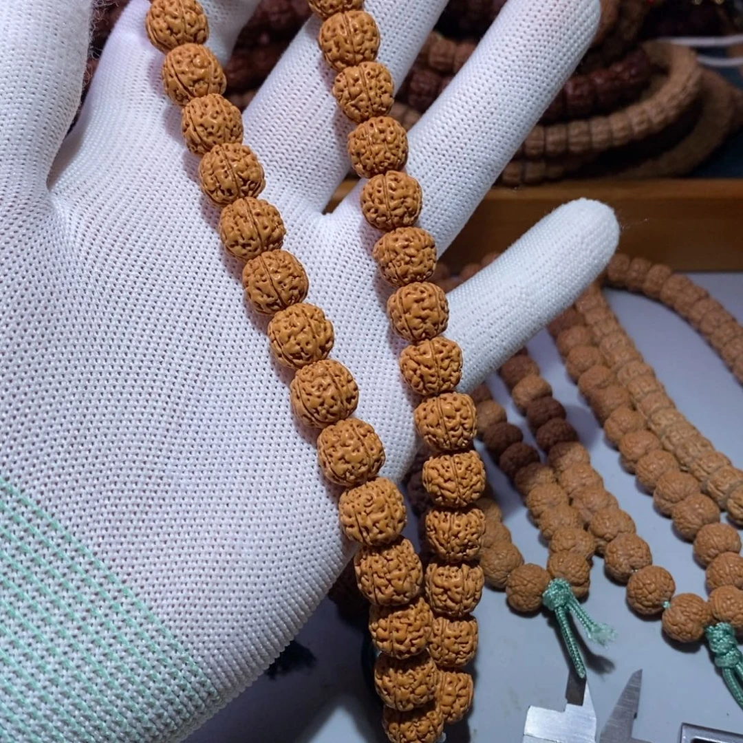 手串金刚菩提11加蜂王手持