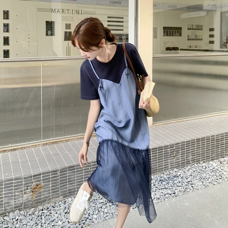 假两件连衣裙女夏季蓝色吊带网纱拼接藏青T恤裙休闲洋气宽松长裙