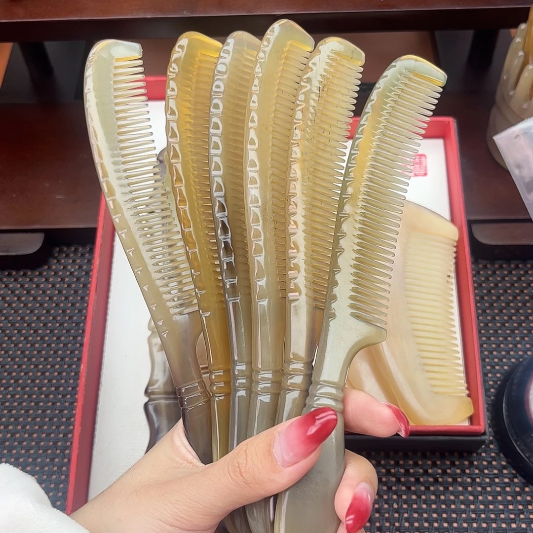 手工制作纯牛角梳子