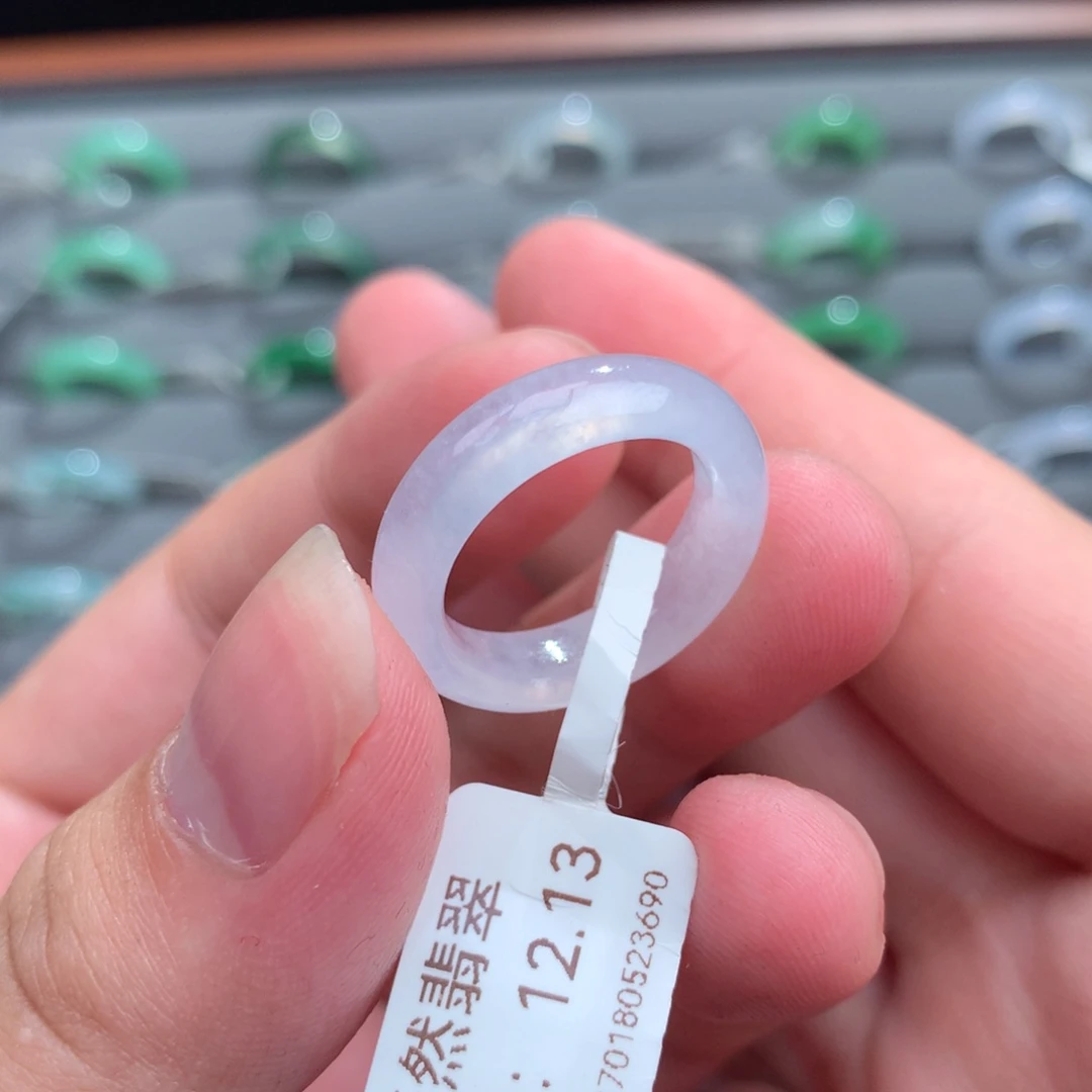 翡翠戒指未镶嵌天然