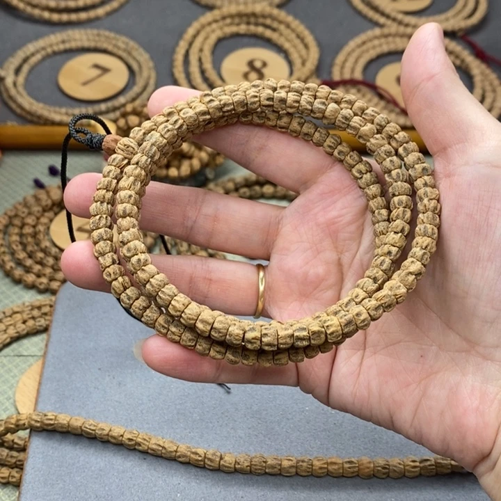 柏香籽/百香籽手串M*明