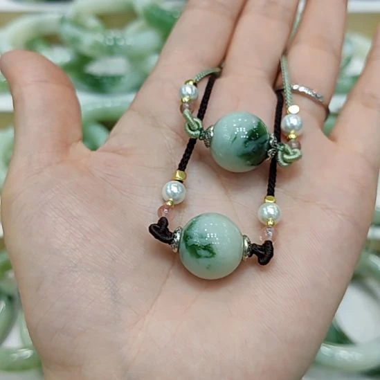 透闪石-蛇纹石玉未镶嵌颈饰多样性发货拍一发一