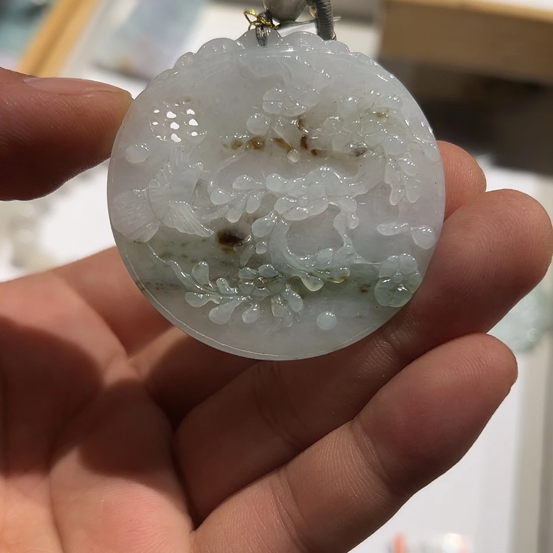颈饰未镶嵌翡翠挂件