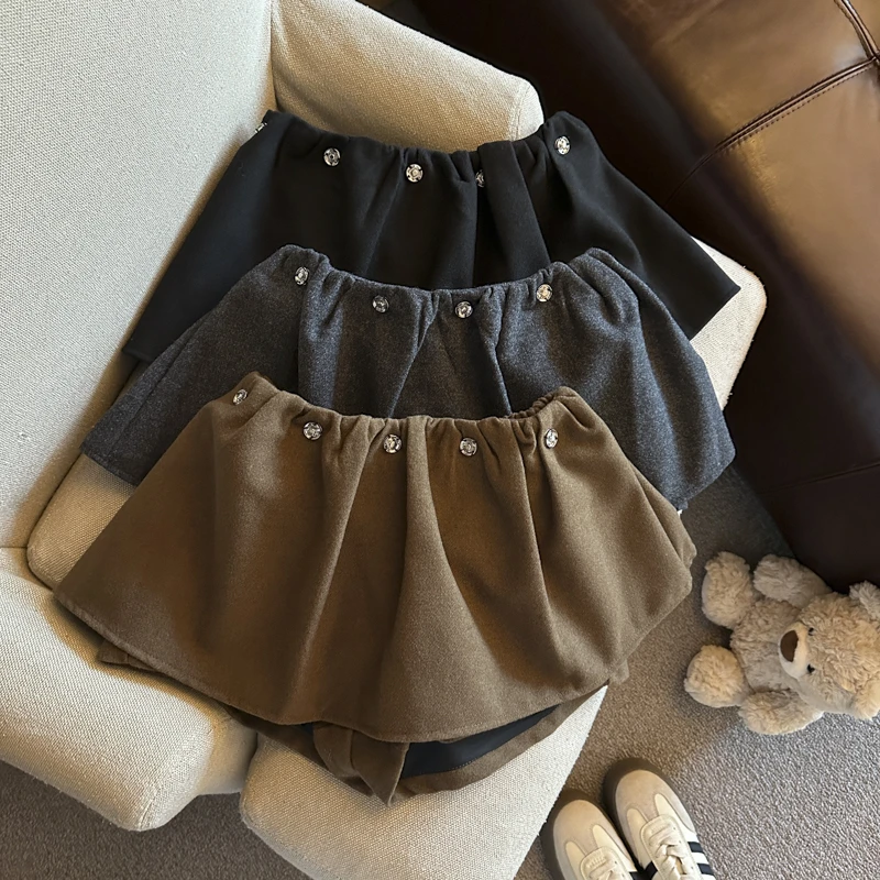 自留款推荐~早秋冬新款美拉德纯欲风设计感防走光毛呢半身短裤裙