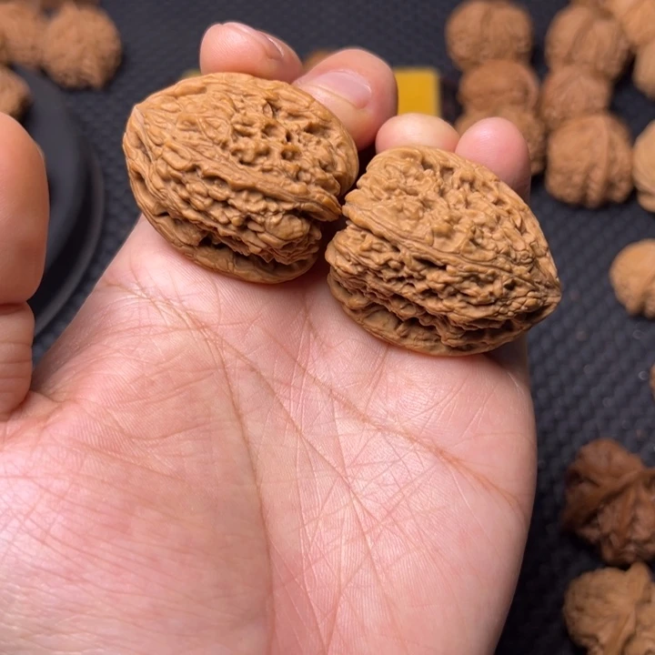 吊坠文玩核桃南疆石