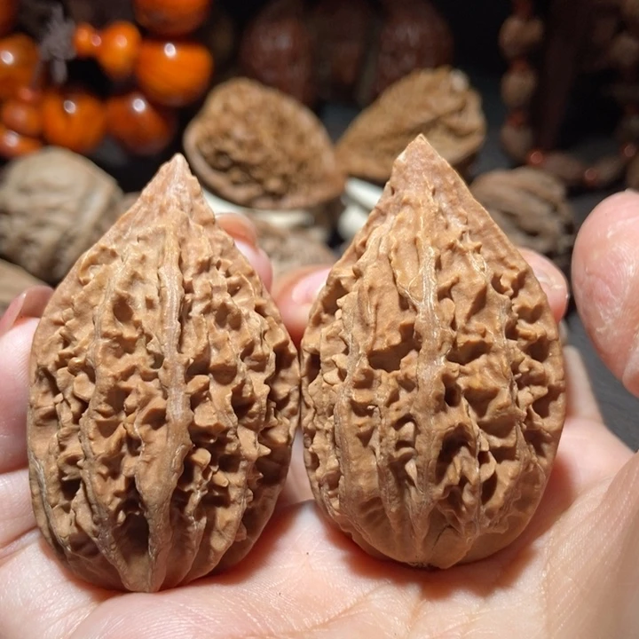 把件文玩核桃东北楸子小雪175