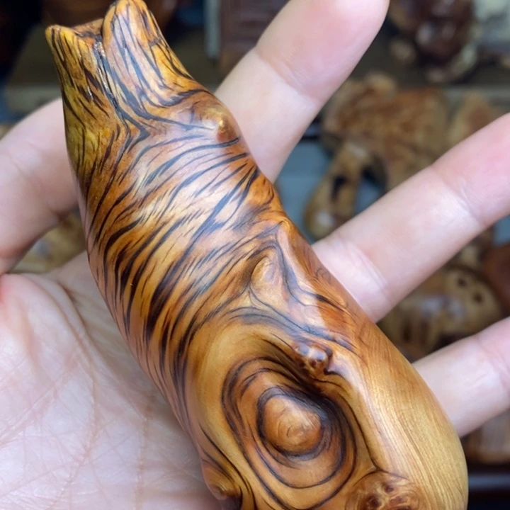 木太行崖柏陈化虎皮纹小猪