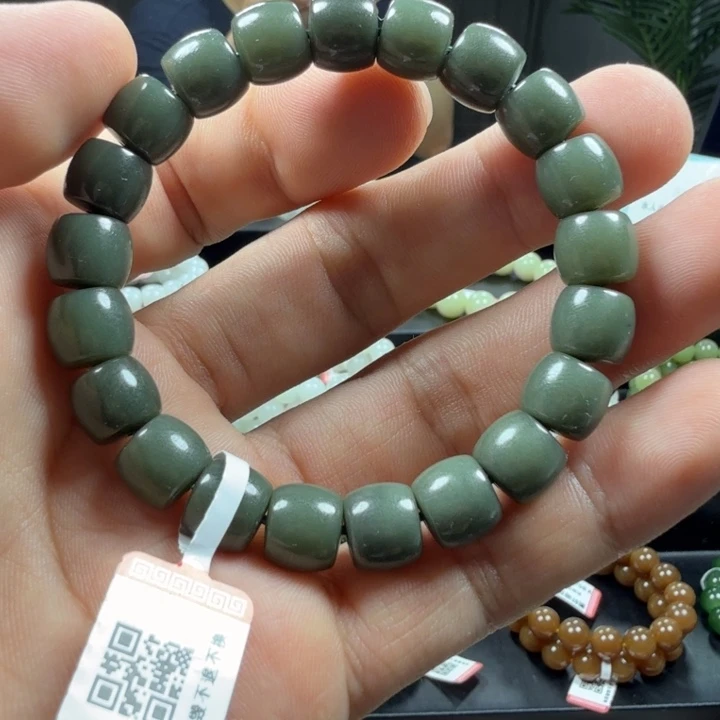 未镶嵌手链和田玉