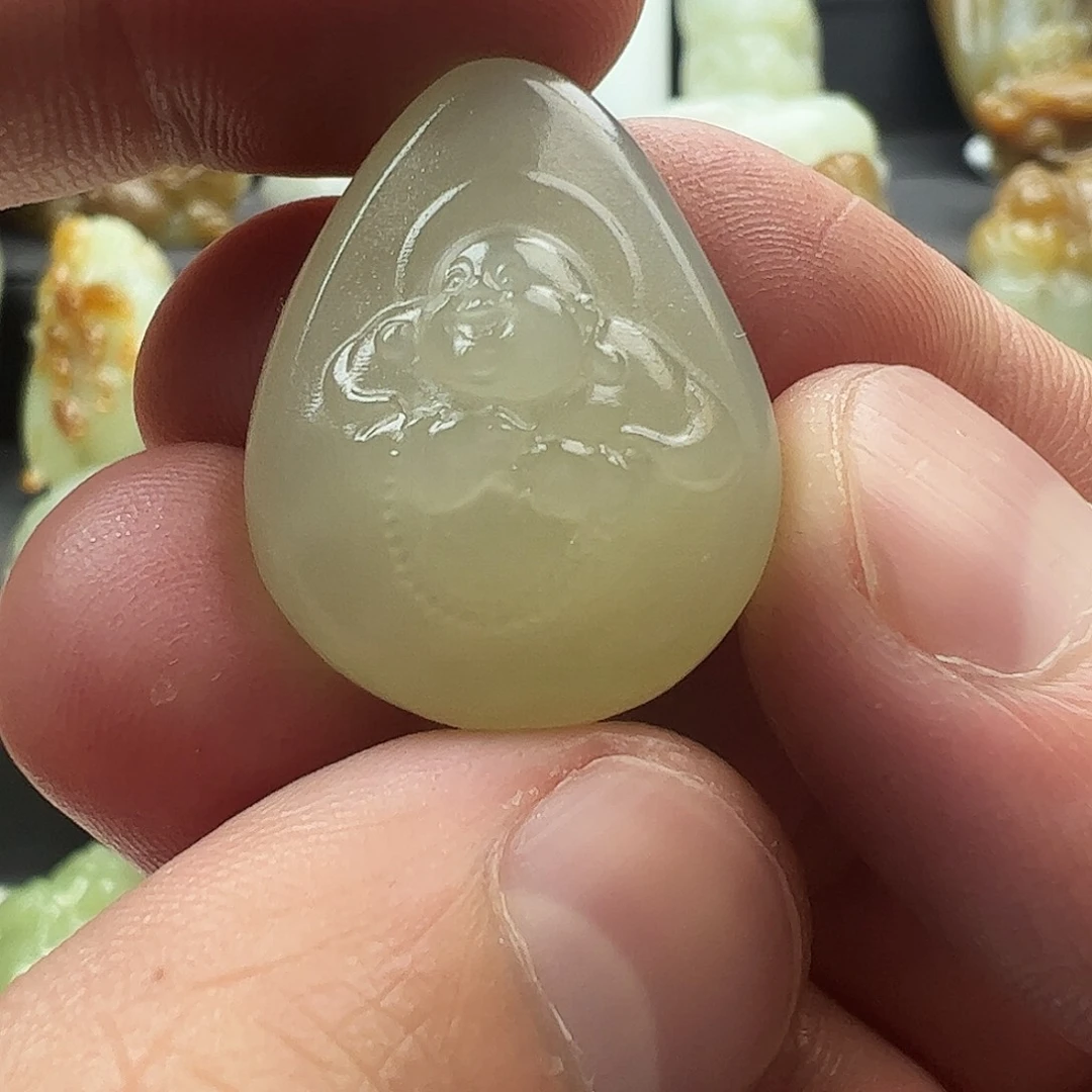 和田玉未镶嵌挂件