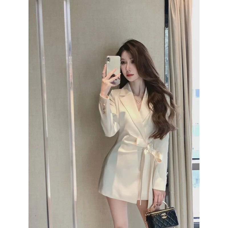 法式高级感绑带缎面西装外套连衣裙女设计感小众收腰气质西服冬季