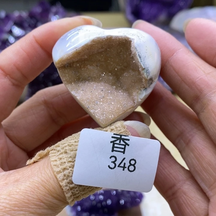 水晶大型摆件（非配饰）未镶嵌