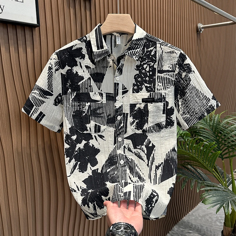 夏季轻奢潮流印花短袖衬衫男士时尚百搭休闲青年宽松舒适衬衣男装