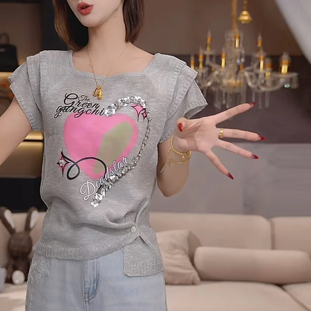 心动至上～夏季薄款珠片爱心印花减龄小飞袖针织上衣服爆款女装Y