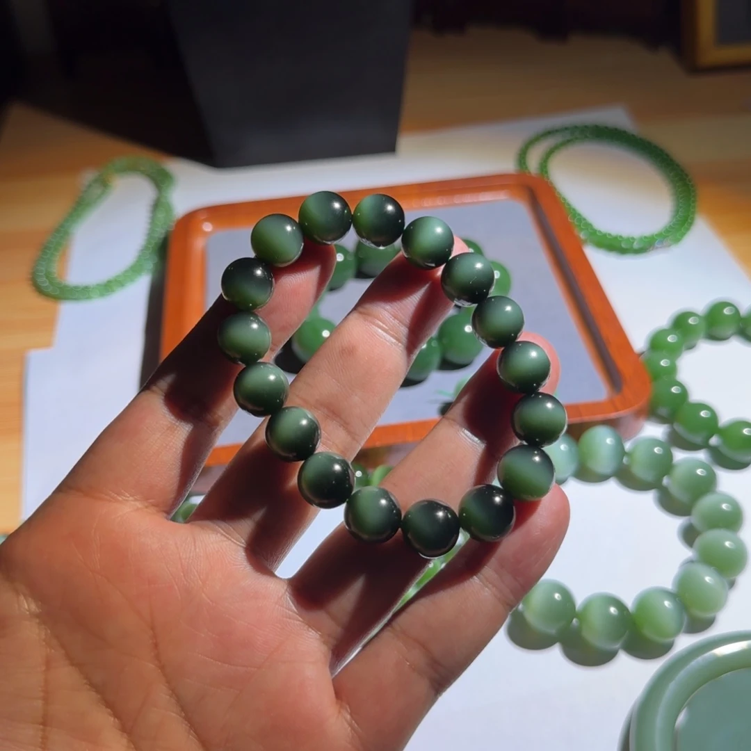 天***才和田玉（碧玉）未镶嵌珠宝半成品