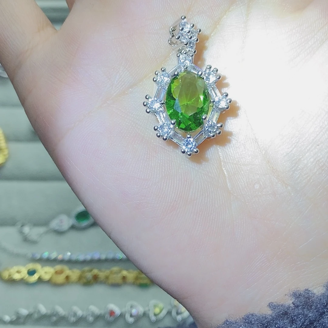 【闪购商品】托帕石耳饰银S925镶嵌