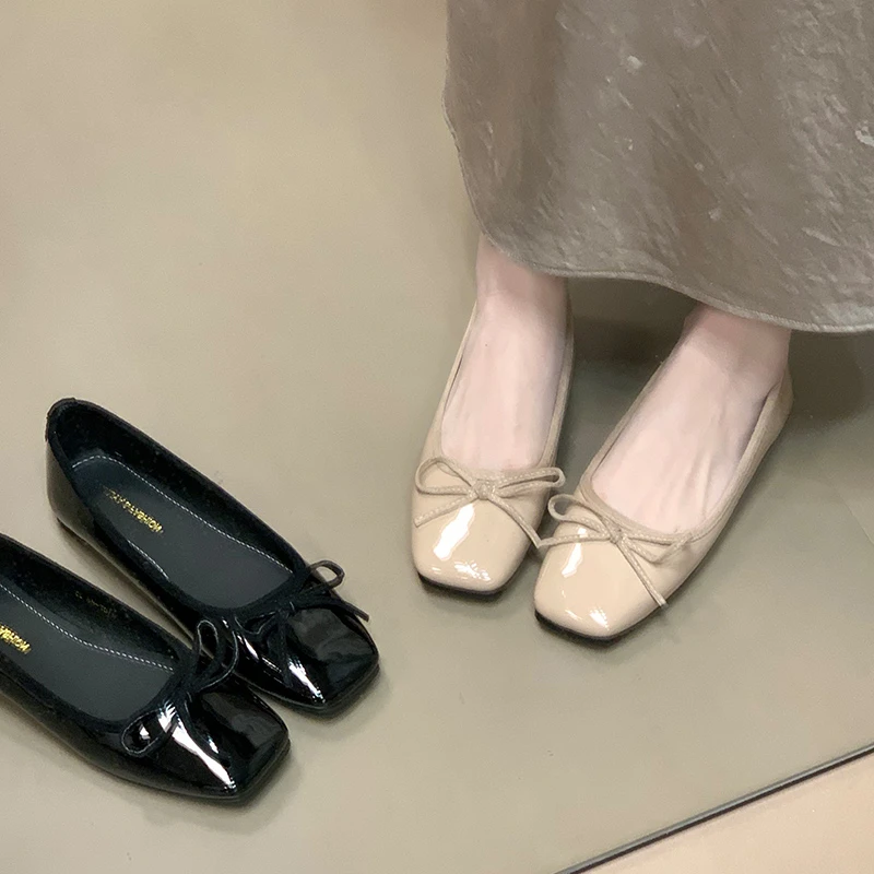 方头蝴蝶结平底一脚蹬单鞋秋季新款百搭通勤奶奶鞋浅口