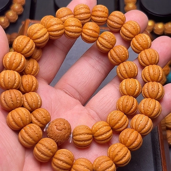 吊坠猴头核桃八棱