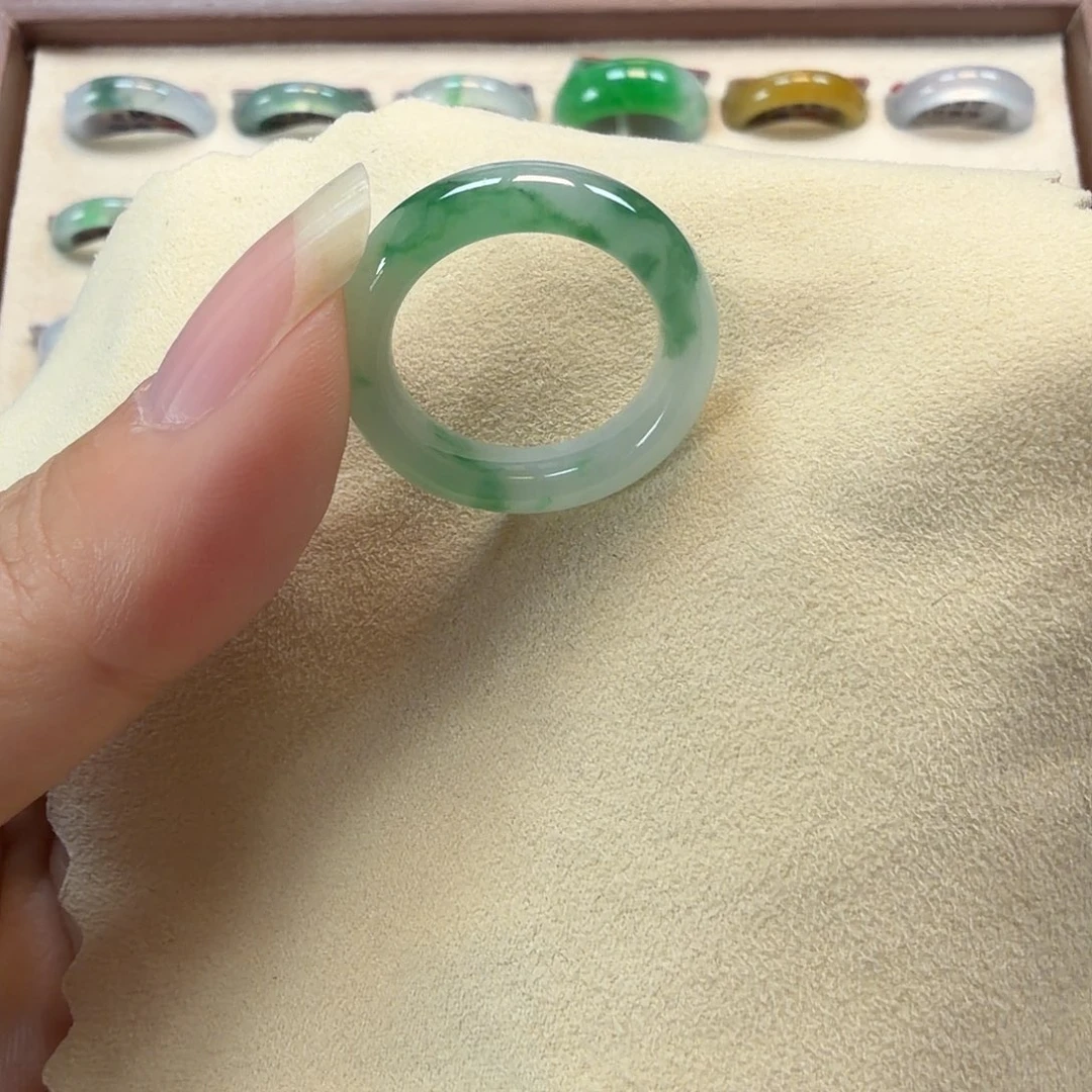 翡翠未镶嵌戒圈14/15