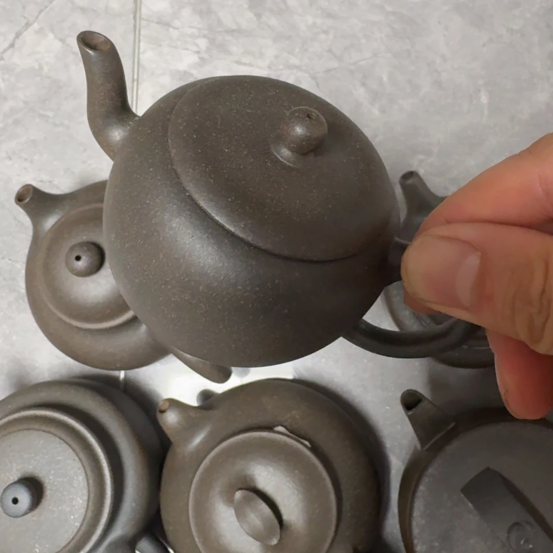 半***务紫砂茶壶原矿原石的制作