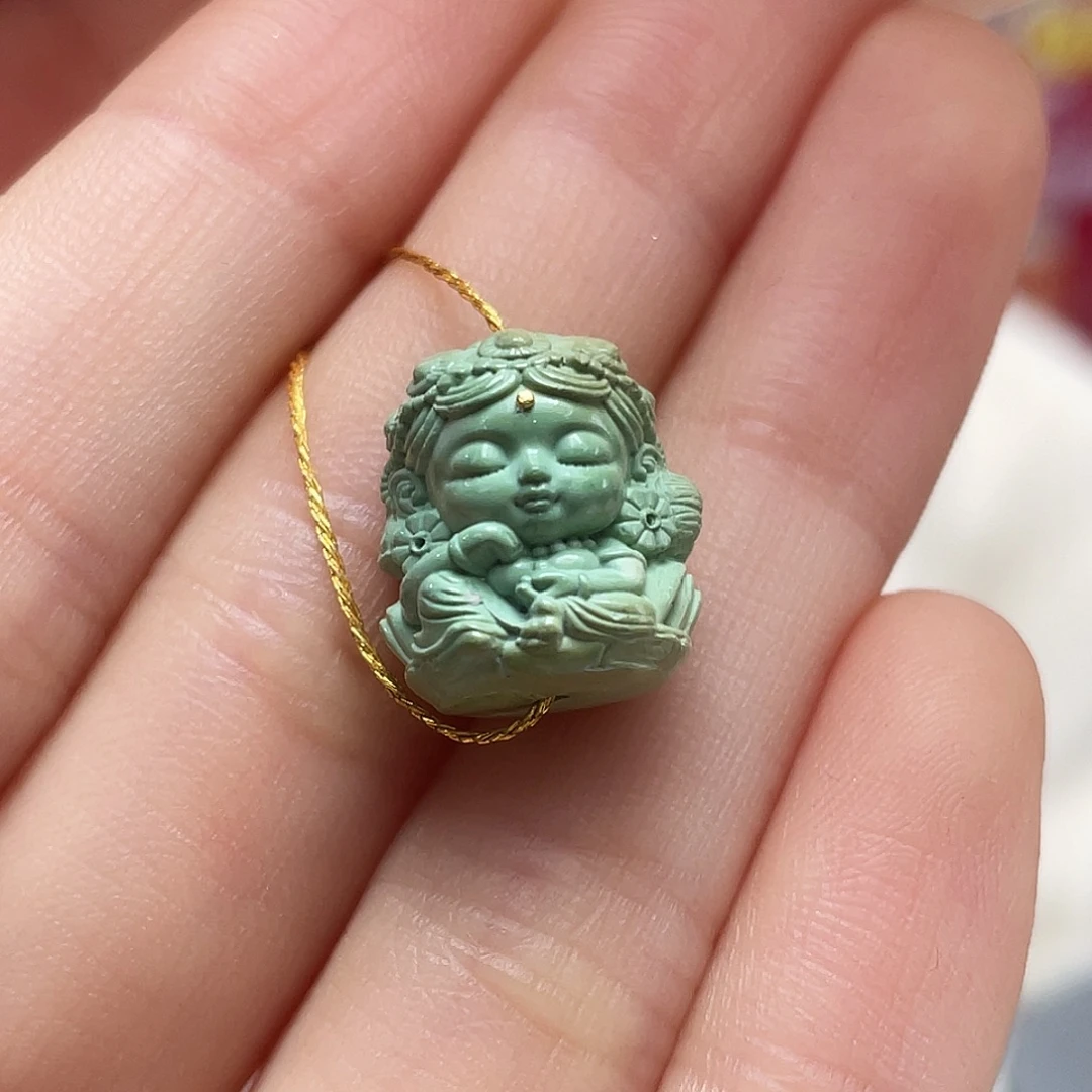 绿松石未镶嵌颈饰