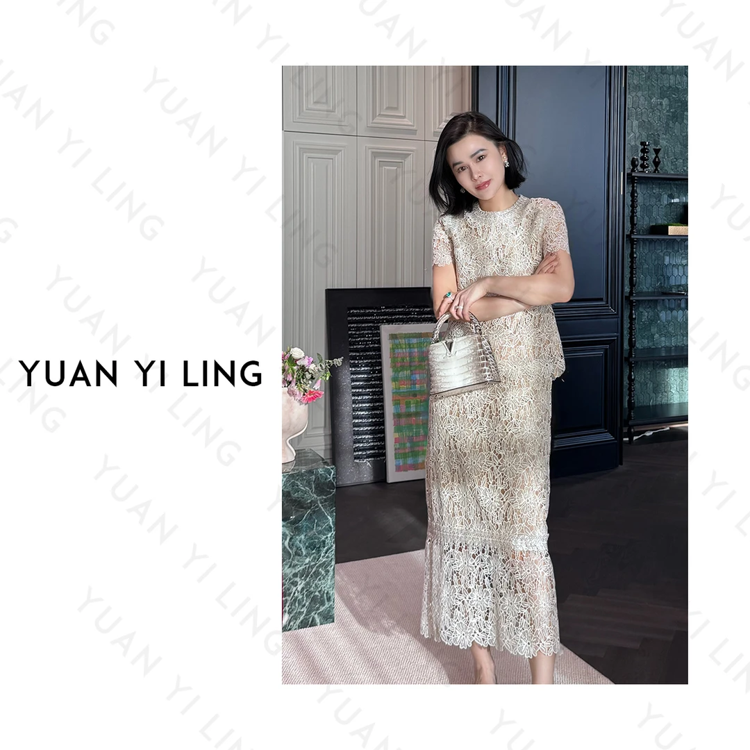 袁艺灵【南法风情】25夏季上新醋酸料蕾丝钻带设计显瘦时尚女士套装