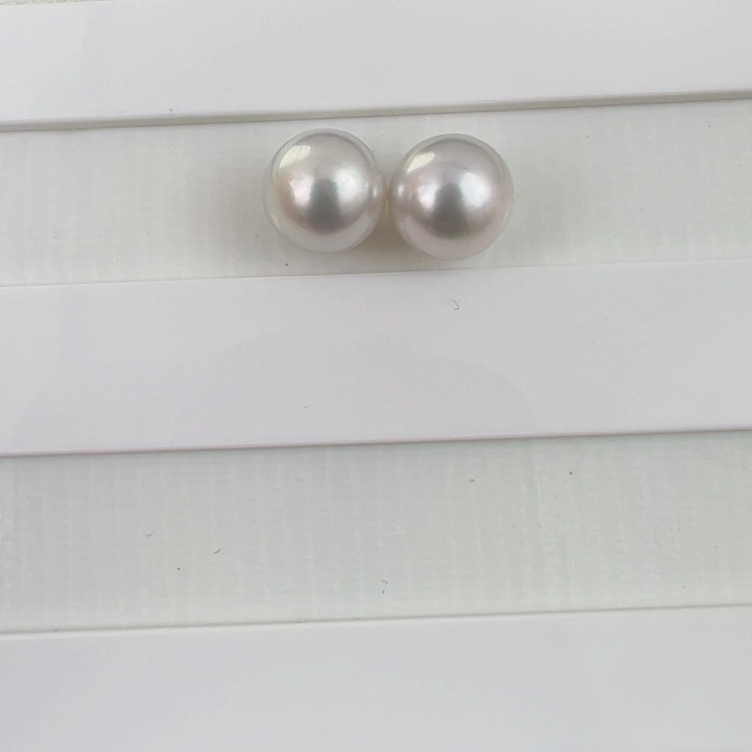 未镶嵌裸珠海水珍珠澳白对珠9-10mm可定制爱