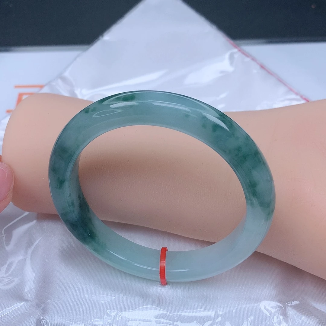 【闪购商品】未镶嵌手镯翡翠，54