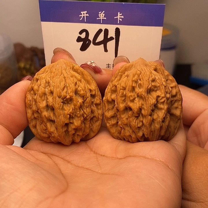 吊坠桃核虎头39无刀痕s