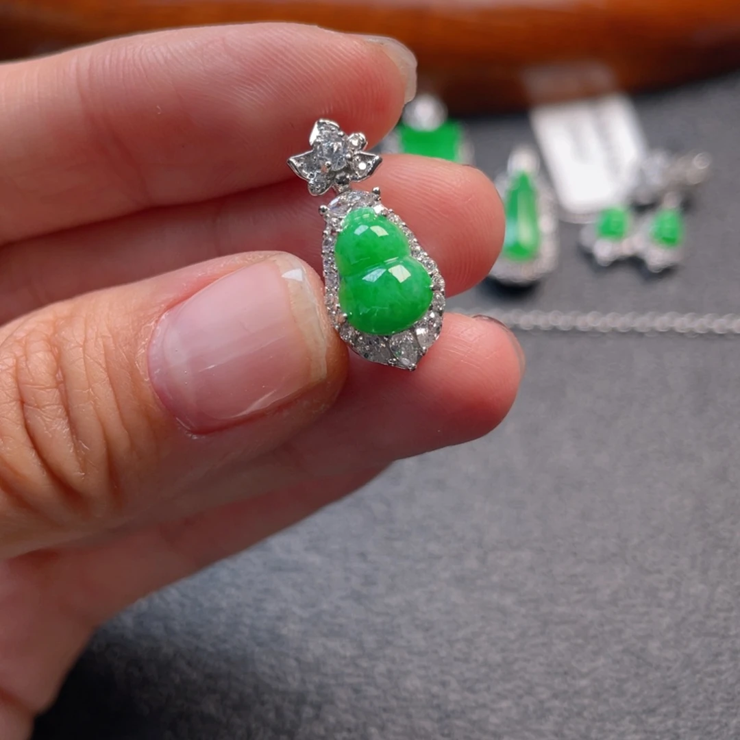 翡翠吊坠(不含链)银S925镶嵌