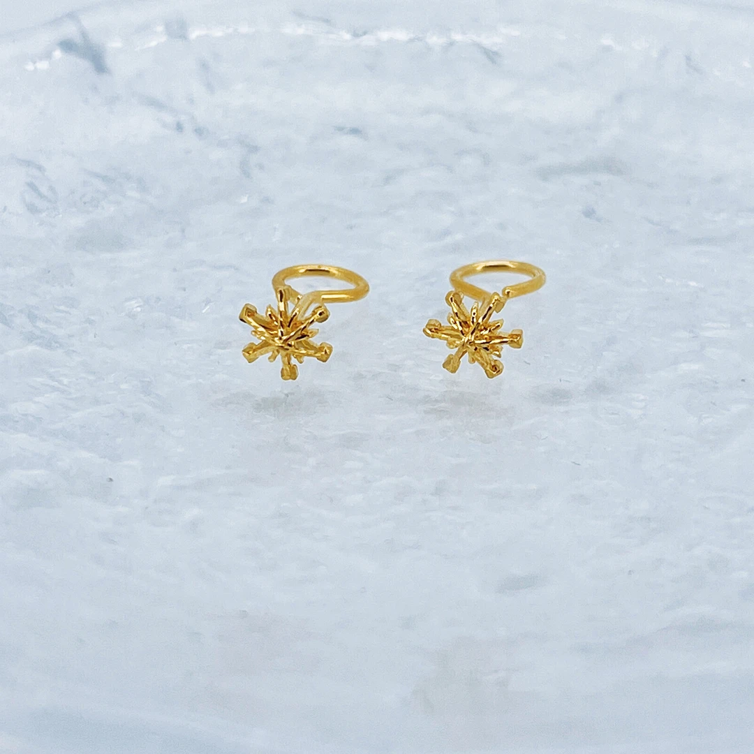 足金999黄金雪花弯针金耳钉0.94 2514001403