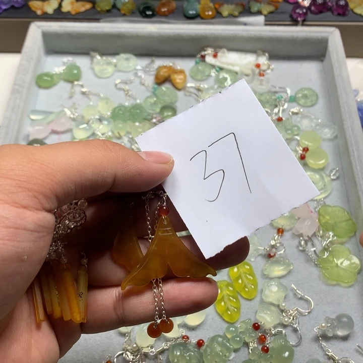 蛇纹石玉合金耳钉浩****意