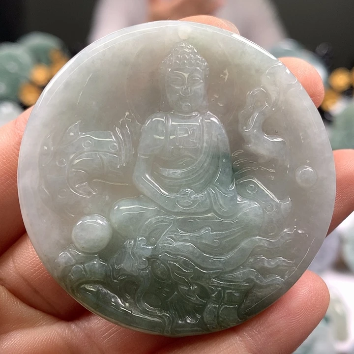 翡翠未镶嵌颈饰玉龙大日如来福利