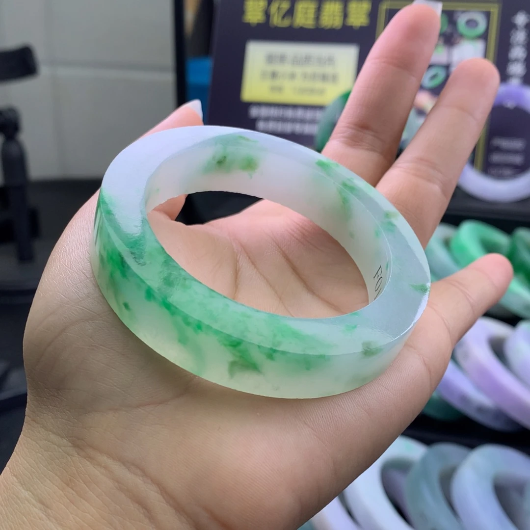 定制翡翠未镶嵌正圈