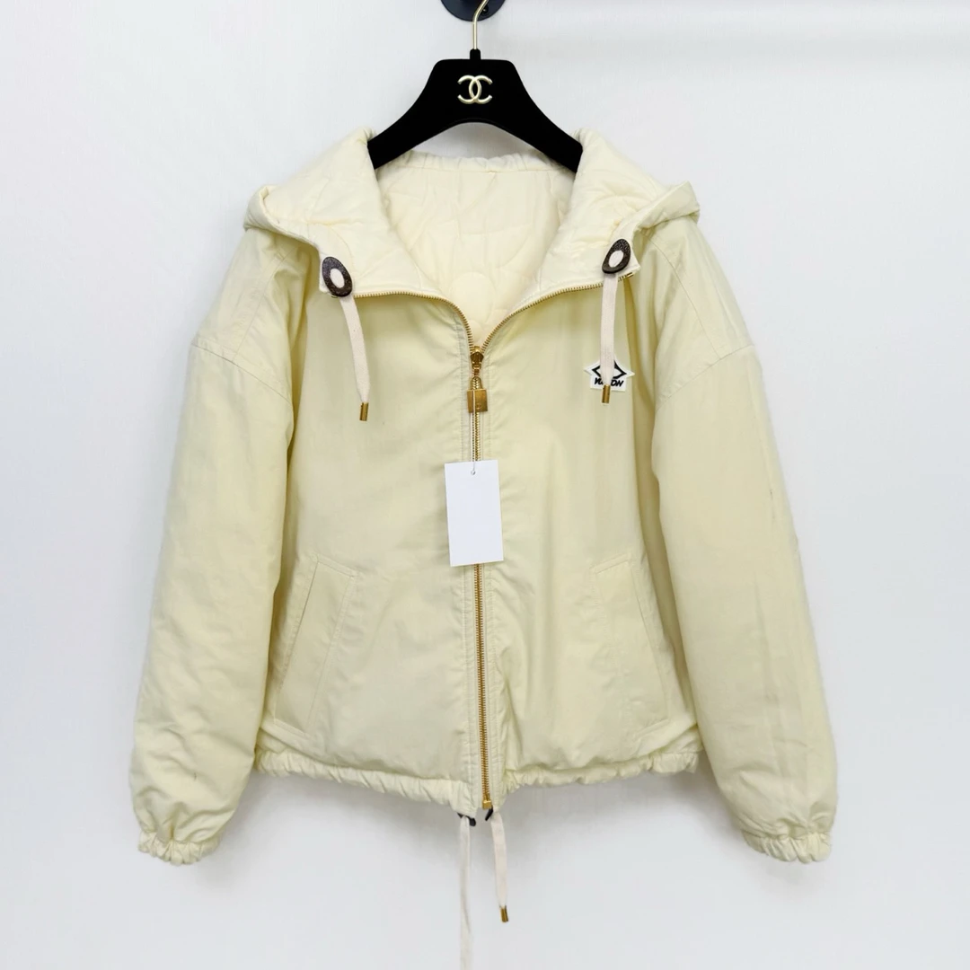 未使用 LouisVuitton/路易威登 鹅黄双面棉服 36码 胸围122衣长58