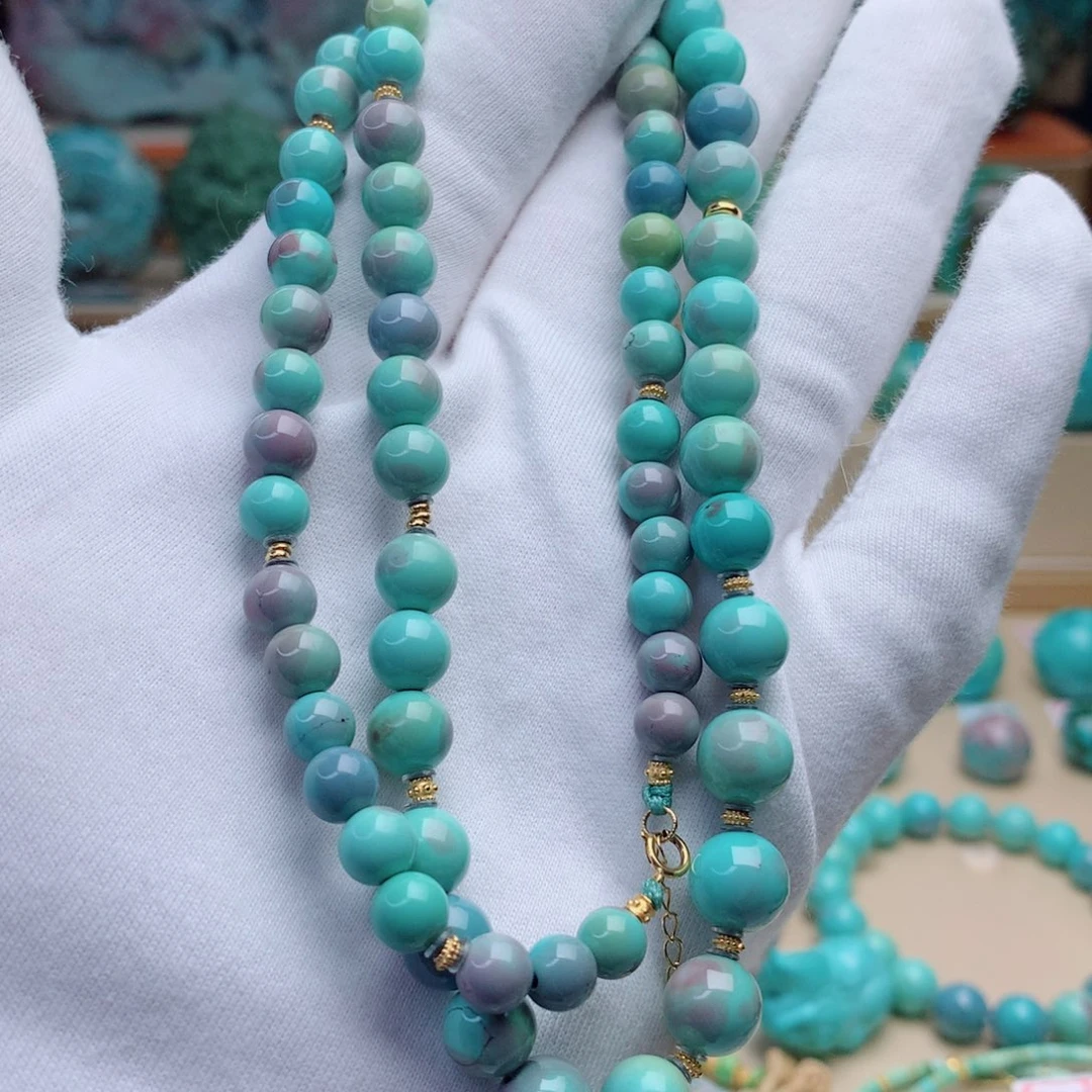 绿松石颈饰未镶嵌