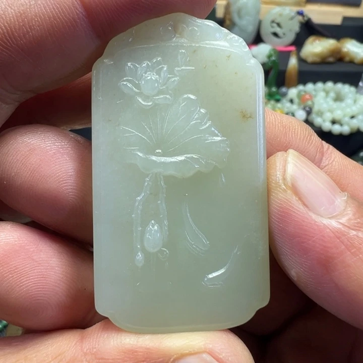 和田玉未镶嵌吊坠(不含链)