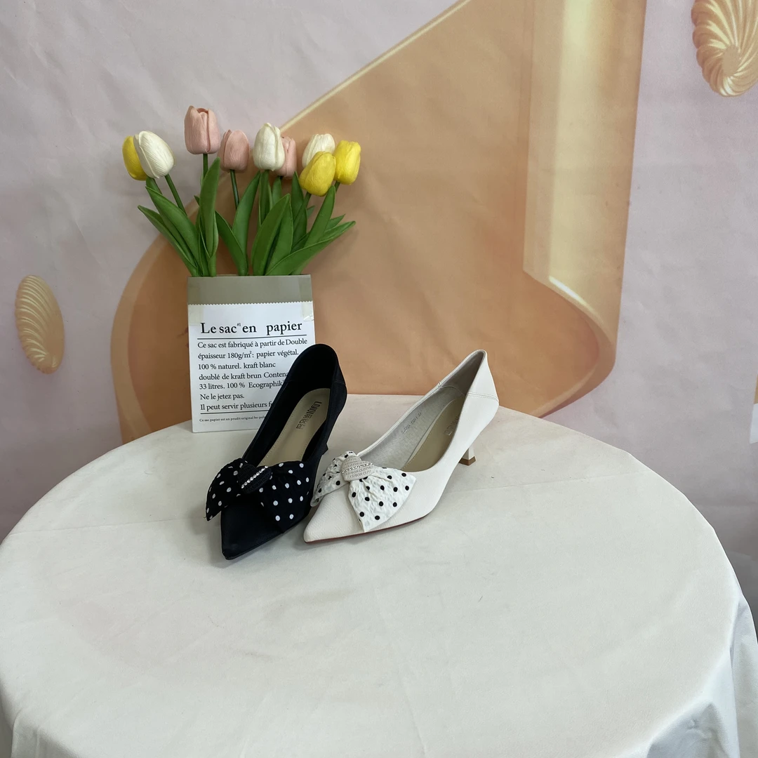 512128春秋新款时尚蝴蝶结细跟尖头单鞋F