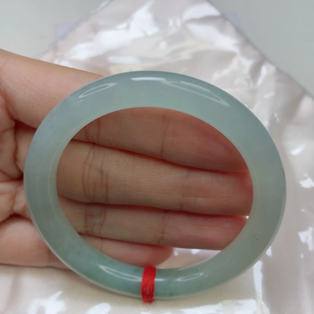 翡翠未镶嵌手镯老坑51圈冰晴飘绿莹光棒014