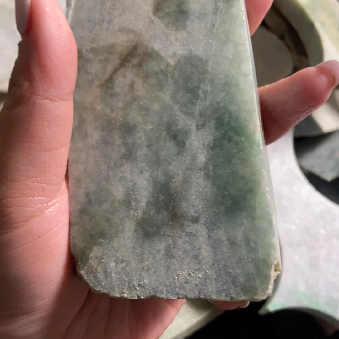 翡翠未镶嵌挂件天然翡翠