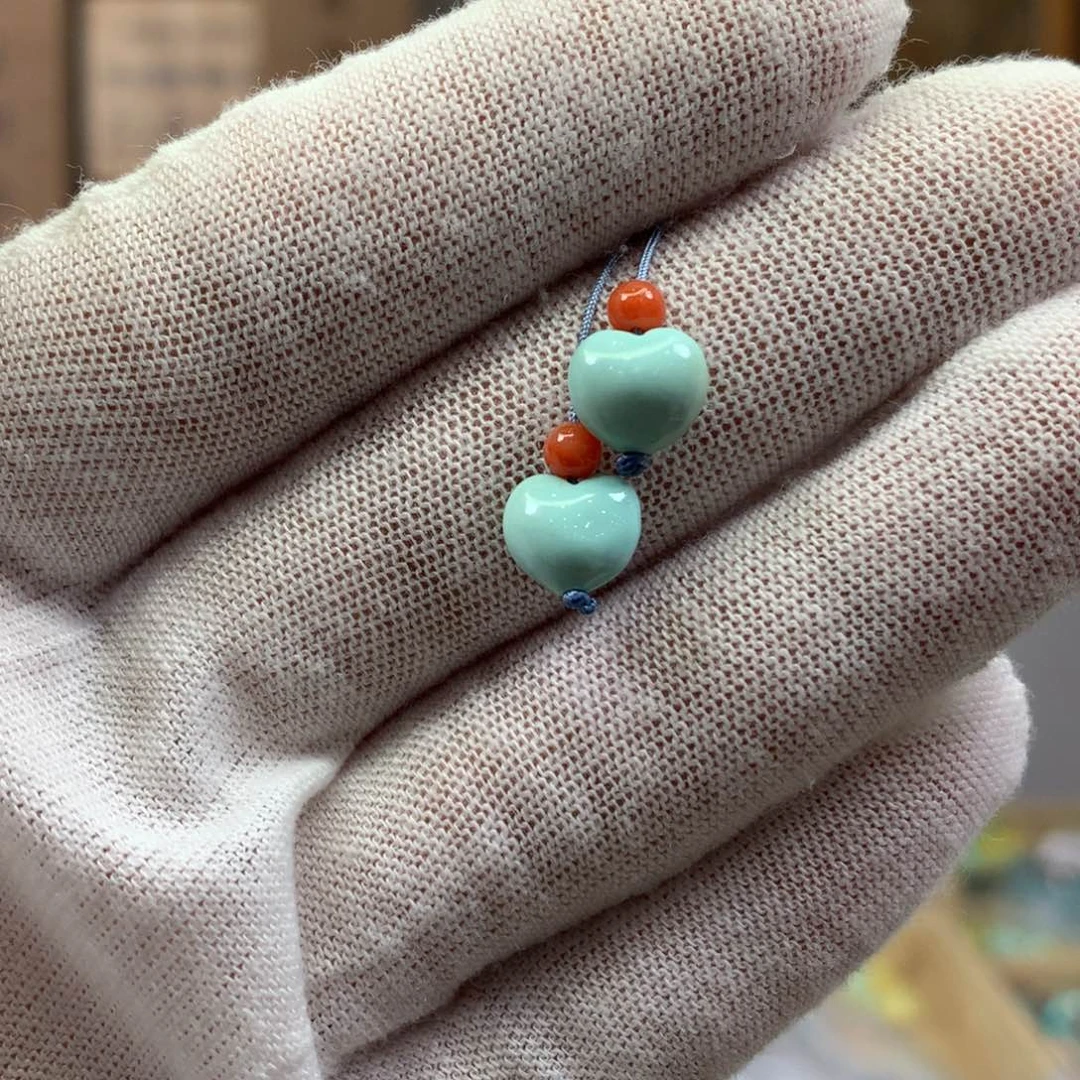 绿松石未镶嵌挂件