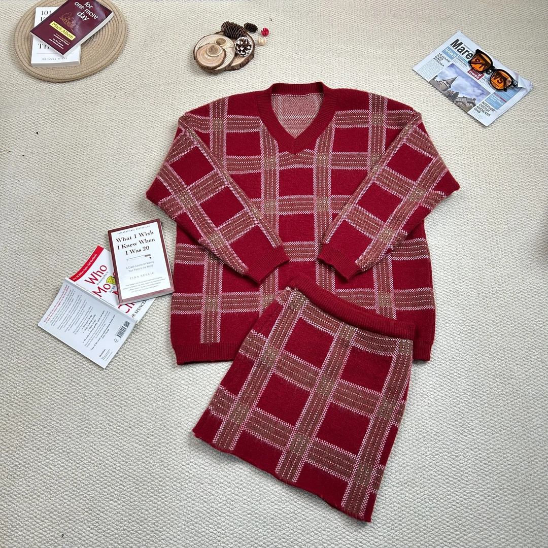 2024秋季新款纯色刺绣针织毛衣长袖休闲套装8264