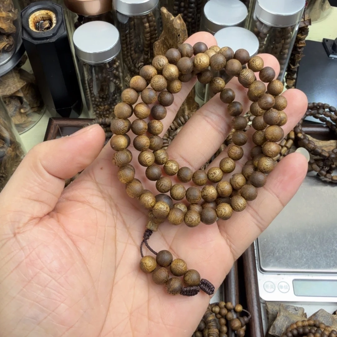 璐***。沉香沉香香囊奇楠沉香卡7多圈