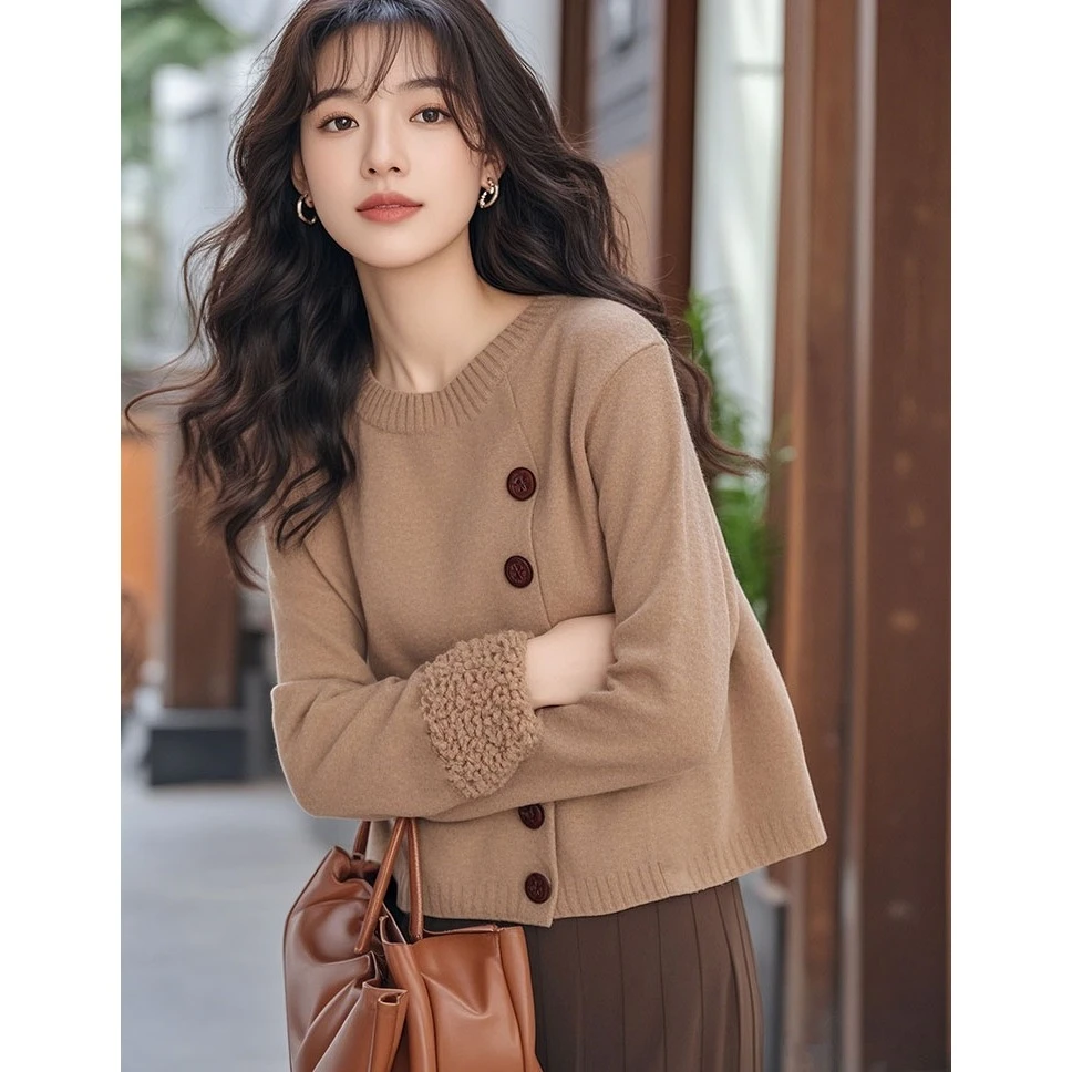 欧货重工小香风棕色斜扣内搭针织衫毛衣女2025新款冬季慵懒高级感