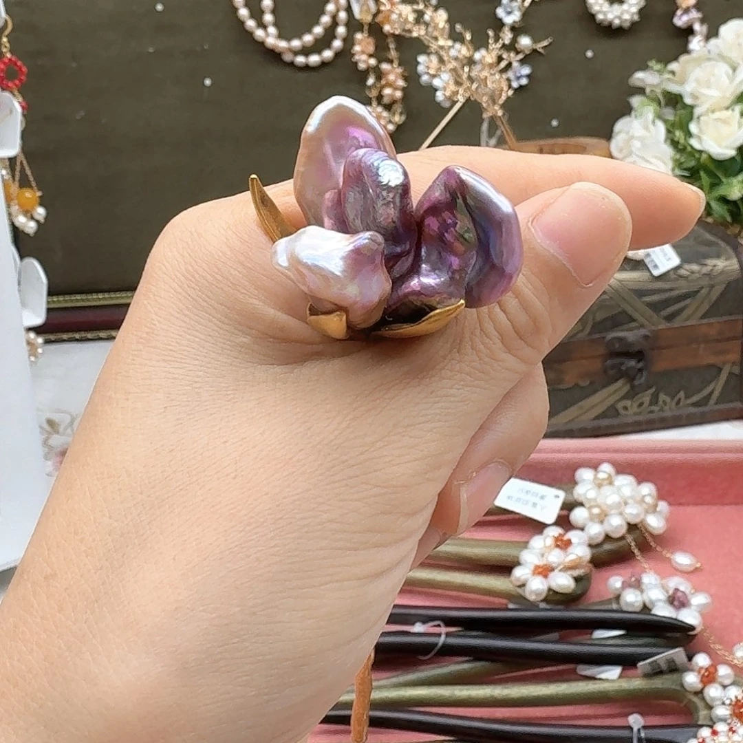 *****未镶嵌淡水珍珠胸饰