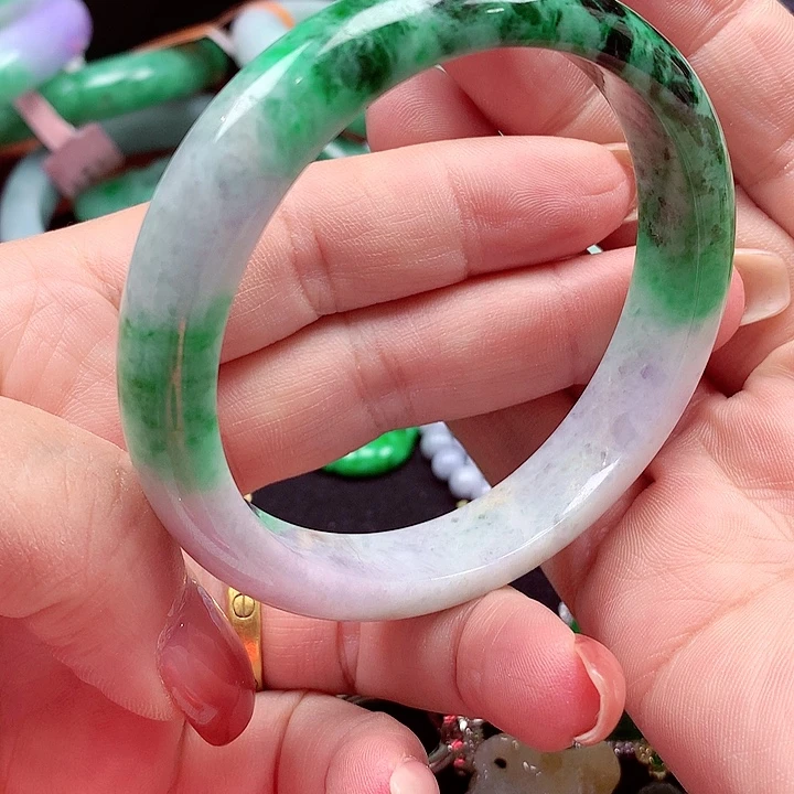 翡翠未镶嵌手镯翡翠手镯
