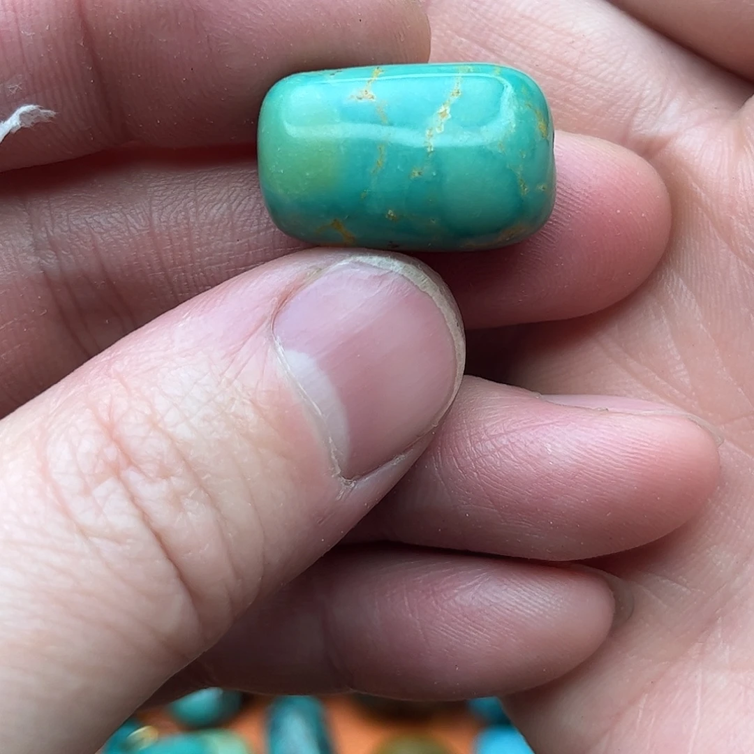 c***0绿松石未镶嵌天然原矿绿松石，感谢支持