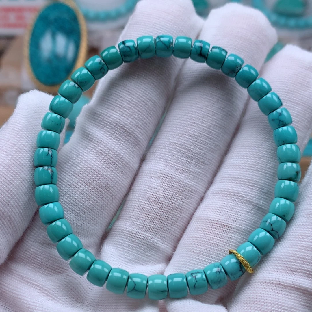 绿松石未镶嵌珠宝奇石直径5.6mm