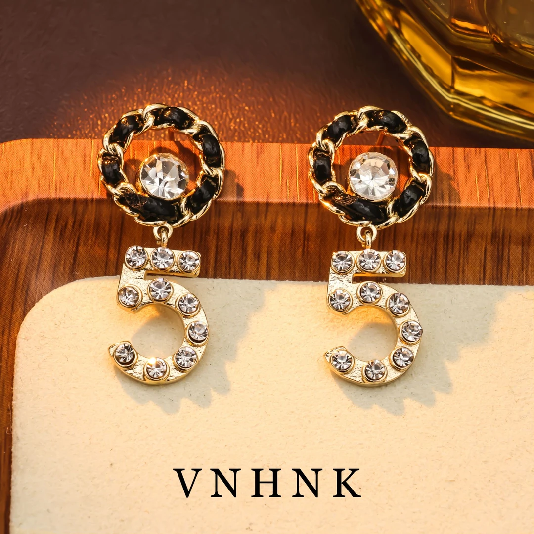 铜合金合成锆石耳饰 美可儿  B400   金色简约小众百搭耳环