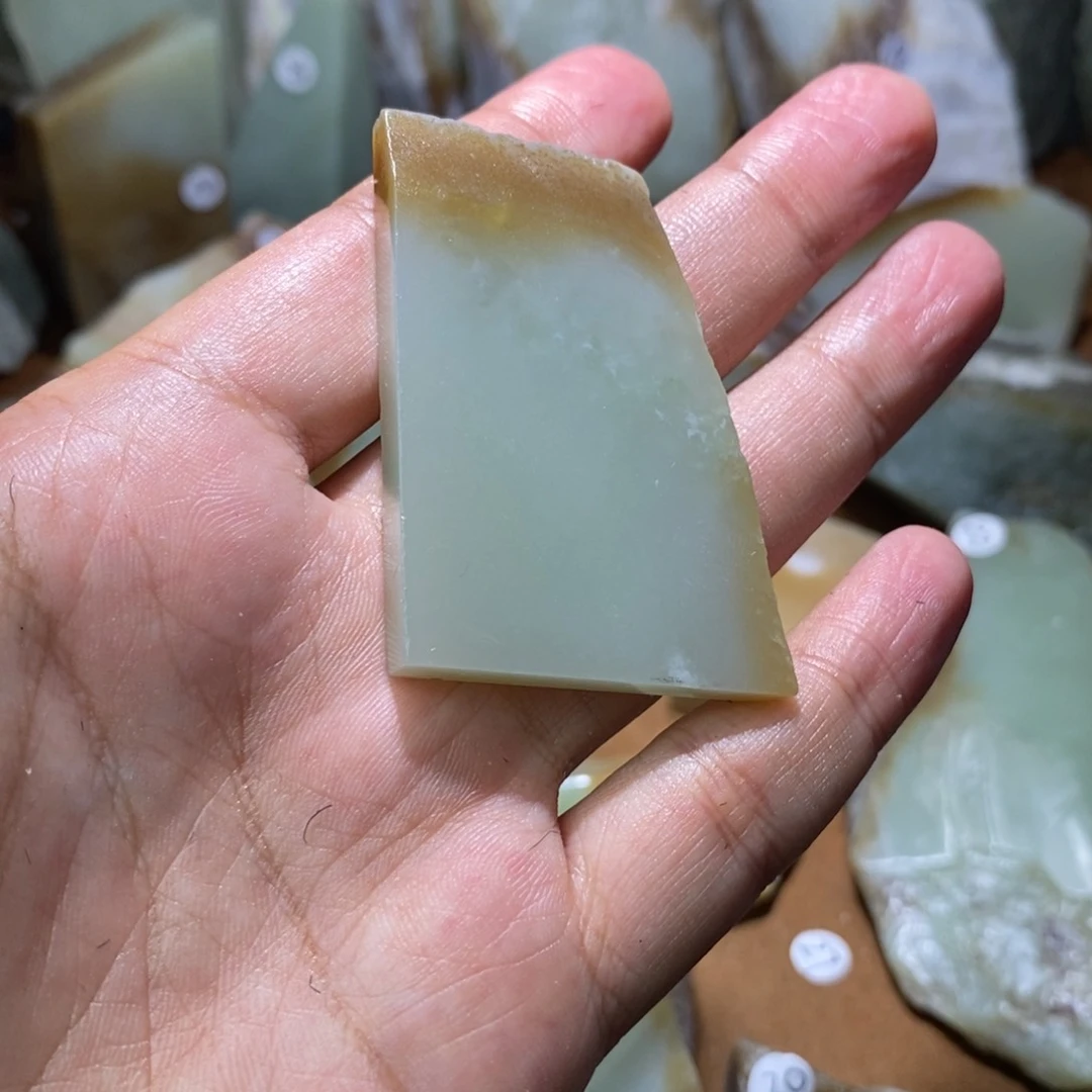 未镶嵌和田玉珠宝半成品@****辉