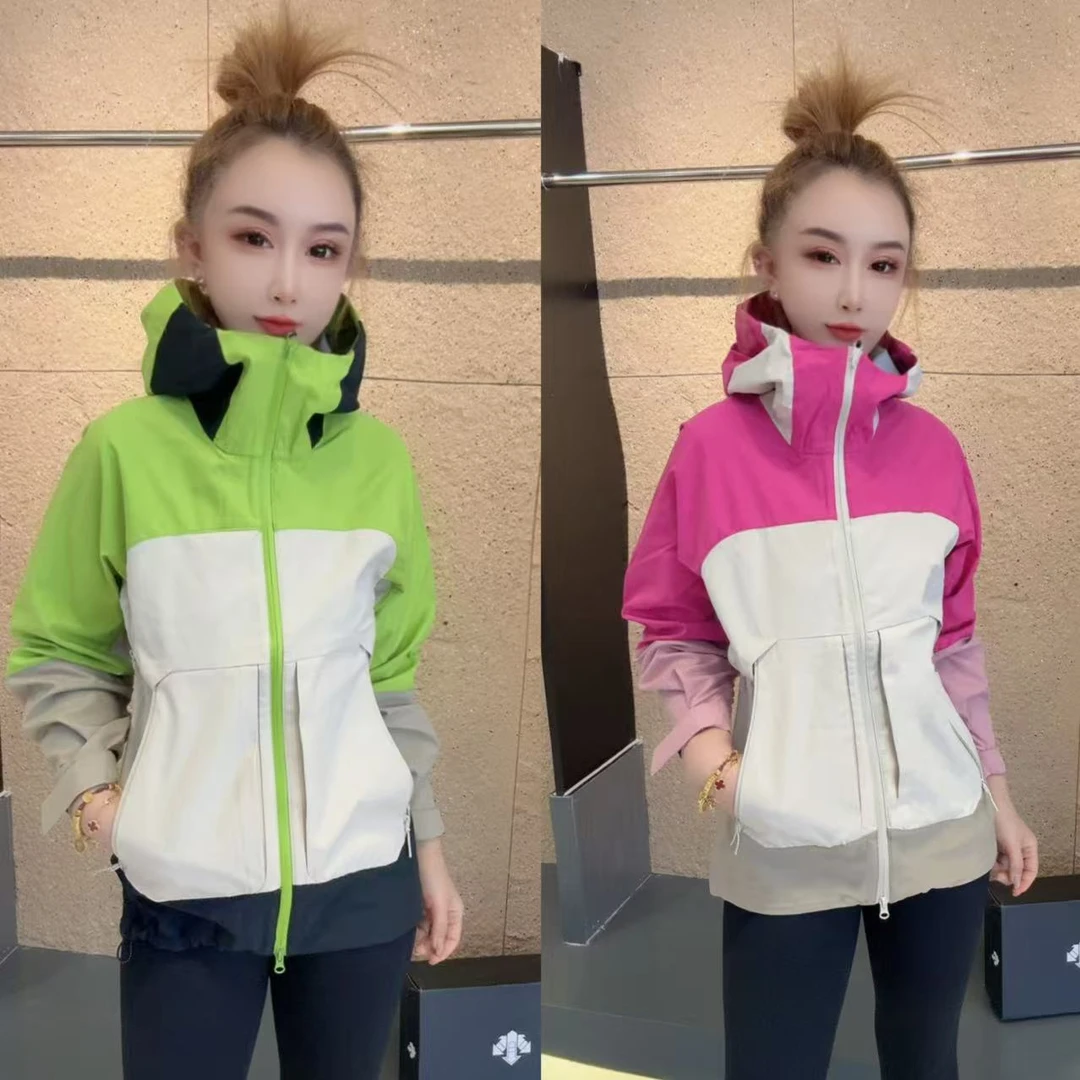 拼色户外数款冲锋衣